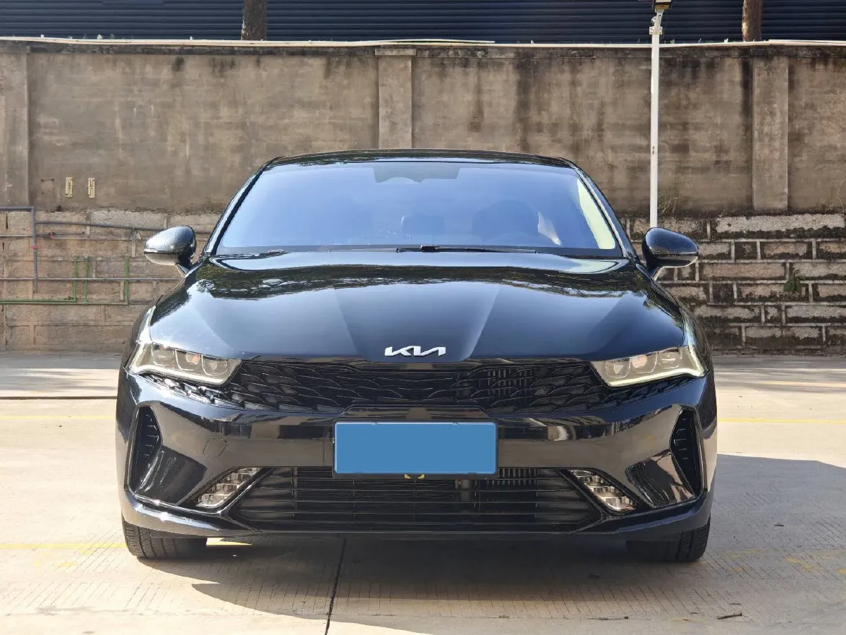 2021 Kia K5 2.0T 240HP L4 8AT,autocango,china used car exporter,china ev exporter,chinese used car exporter,chinese used ev exporter