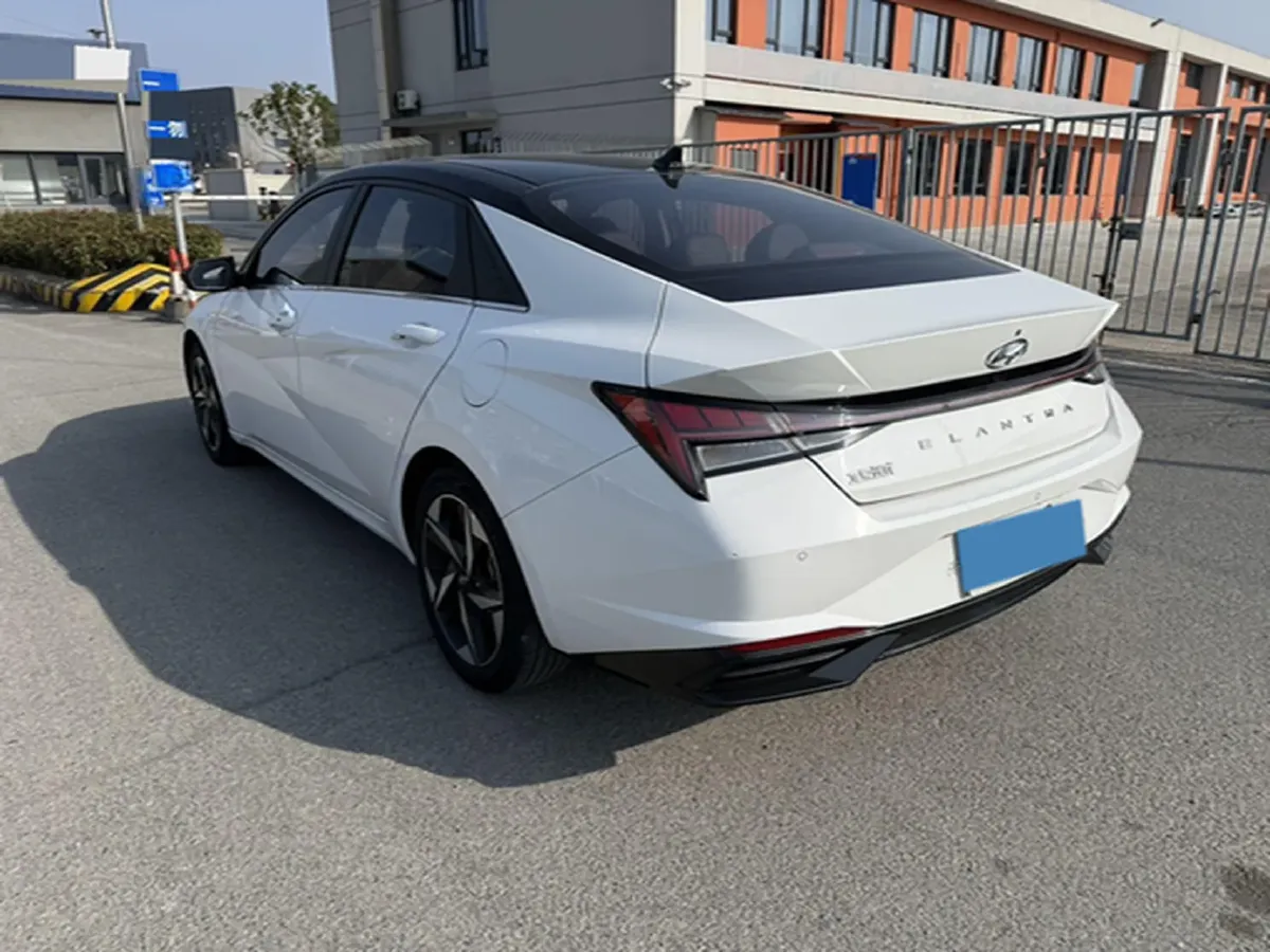 2021 Hyundai Elantra 1.5L 115HP L4 CVT,autocango,china used car exporter,china ev exporter,chinese used car exporter,chinese used ev exporter