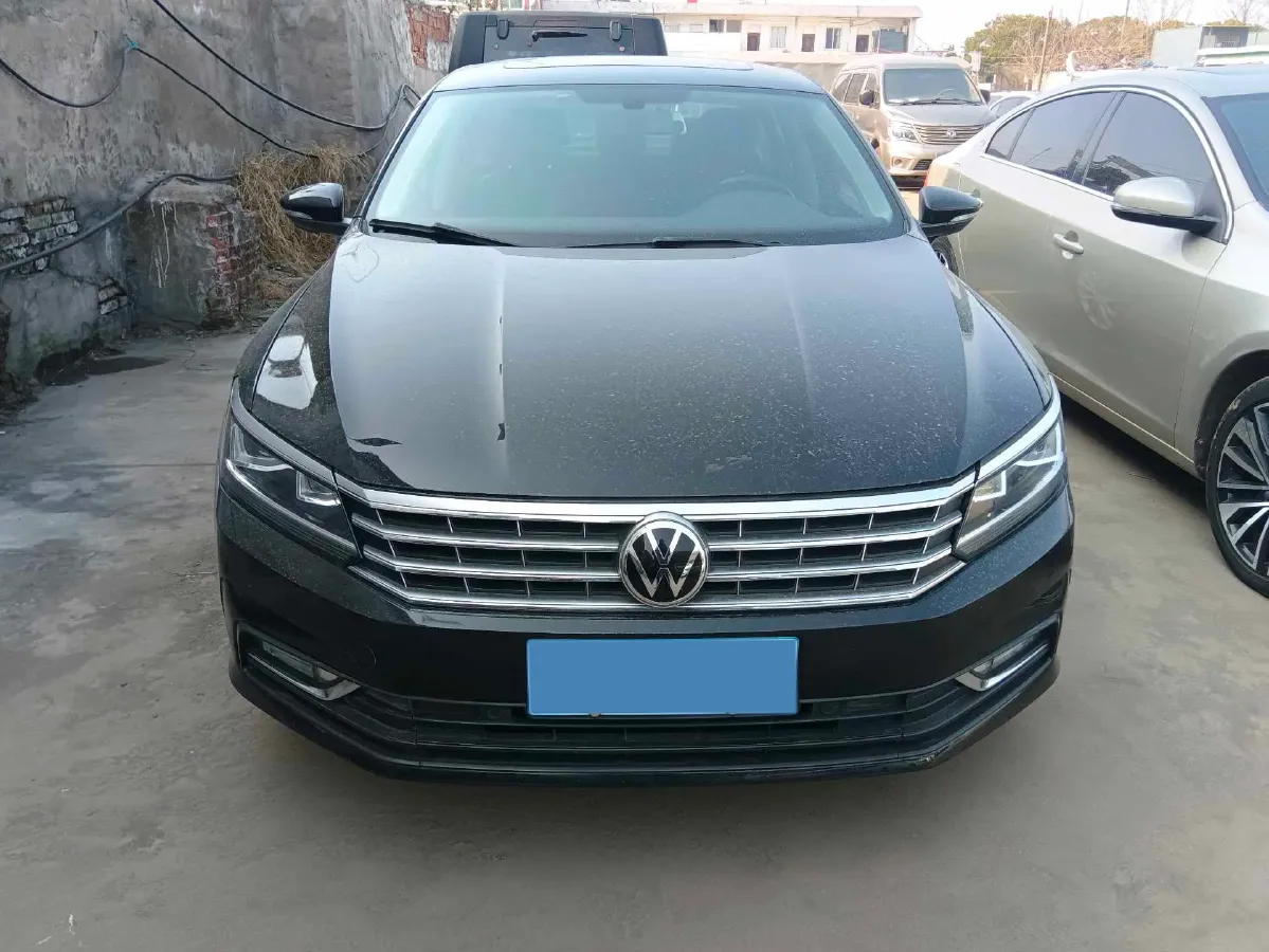 2017 Volkswagen Passat 1.8T 180HP L4 7DCT,autocango,china used car exporter,china ev exporter,chinese used car exporter,chinese used ev exporter