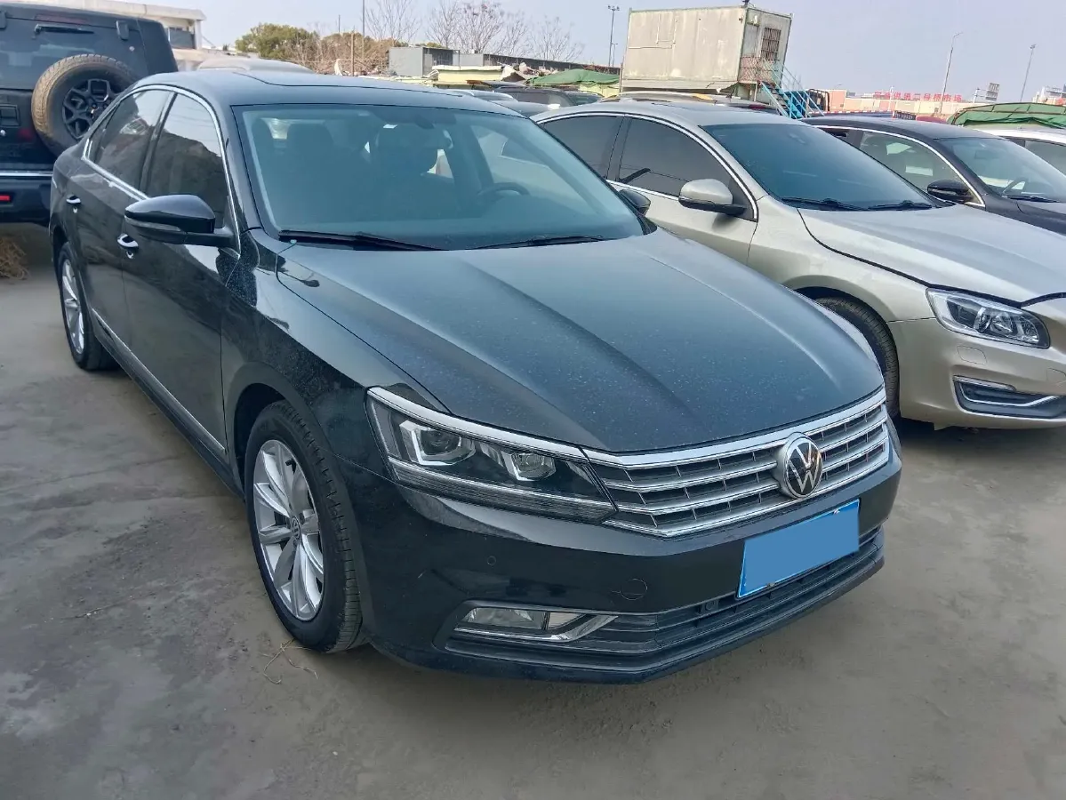 2017 Volkswagen Passat 1.8T 180HP L4 7DCT,autocango,china used car exporter,china ev exporter,chinese used car exporter,chinese used ev exporter