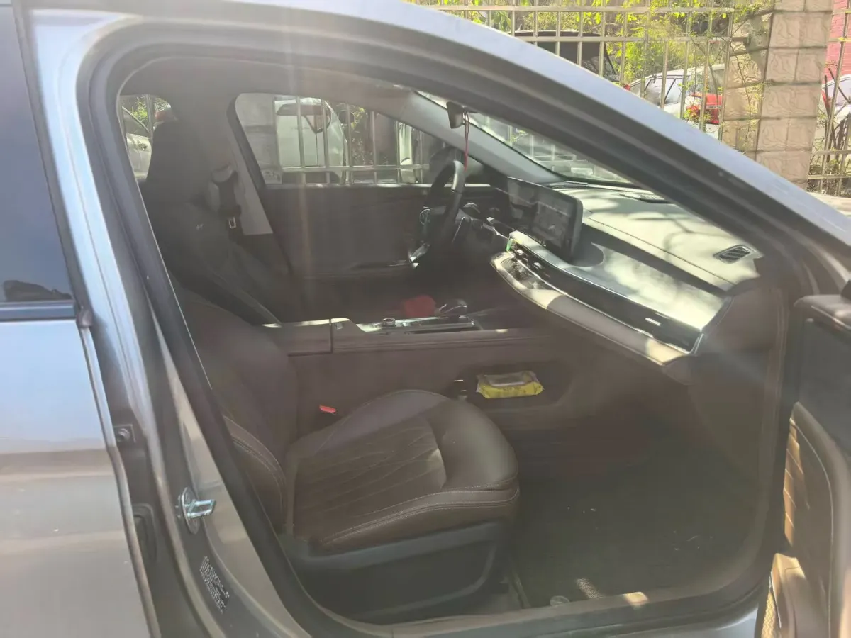 2023 Chery Arrizo 8 2.0T 254HP L4 7DCT,autocango,china used car exporter,china ev exporter,chinese used car exporter,chinese used ev exporter