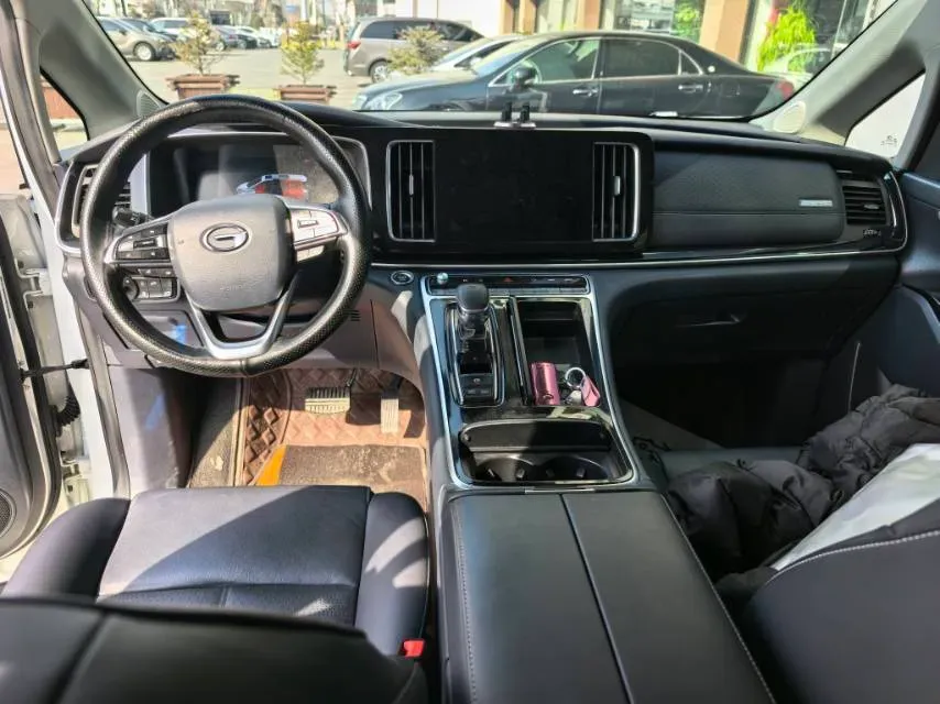 2021 GAC Trumpchi M8 2.0T 252HP L4 8AT,autocango,china used car exporter,china ev exporter,chinese used car exporter,chinese used ev exporter