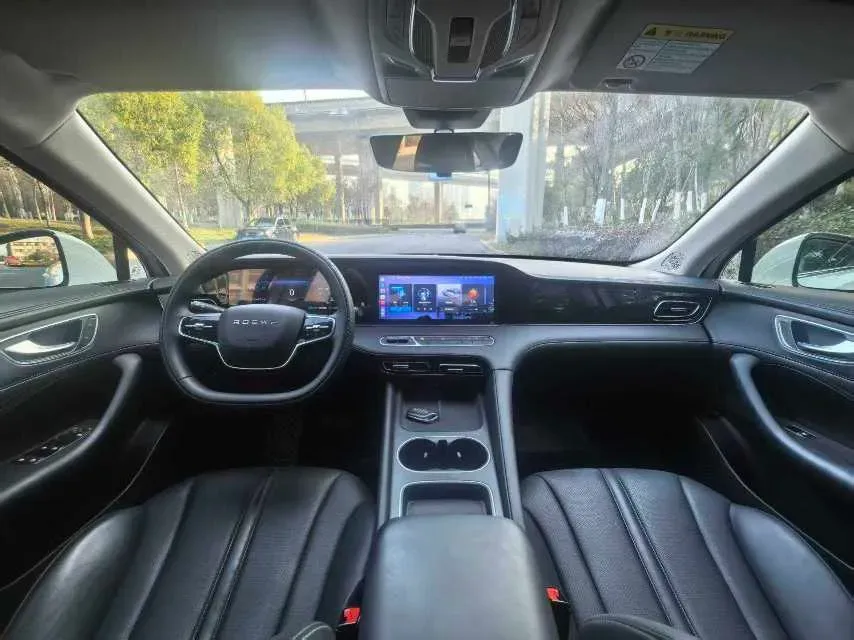 2025 Roewe D7 1.5L 112HP L4 1DHT PHEV 19.7KWH,autocango,china used car exporter,china ev exporter,chinese used car exporter,chinese used ev exporter