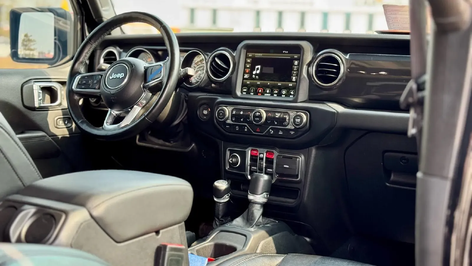 2022 Mercedes-Benz E Class 2.0T 258HP L4 9AT,autocango,china used car exporter,china ev exporter,chinese used car exporter,chinese used ev exporter