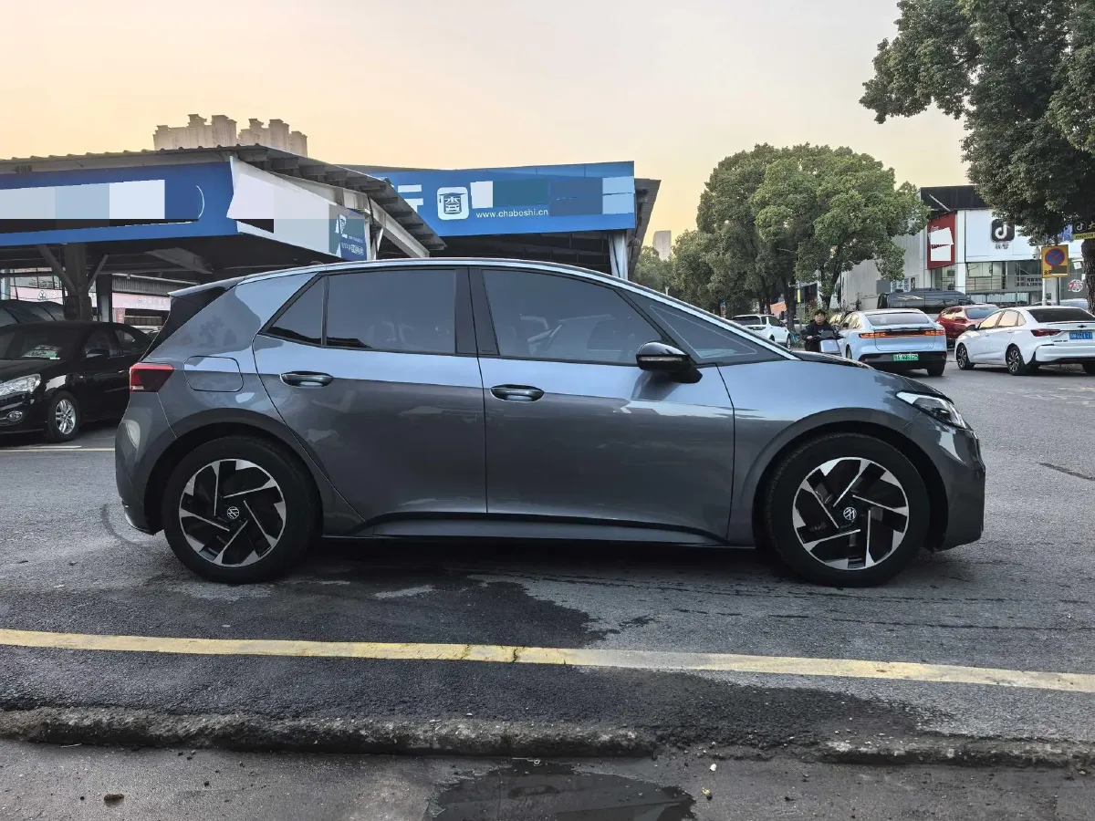 2024 Volkswagen ID.3 BEV 52.8KWH,autocango,china used car exporter,china ev exporter,chinese used car exporter,chinese used ev exporter