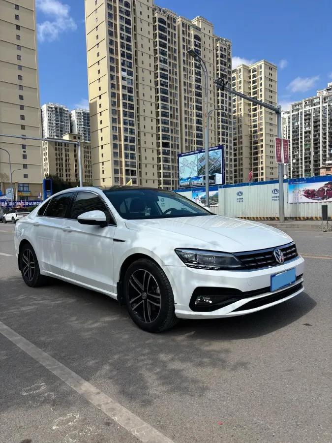 2019 Volkswagen Passat 1.4T 150HP L4 7DCT,autocango,china used car exporter,china ev exporter,chinese used car exporter,chinese used ev exporter
