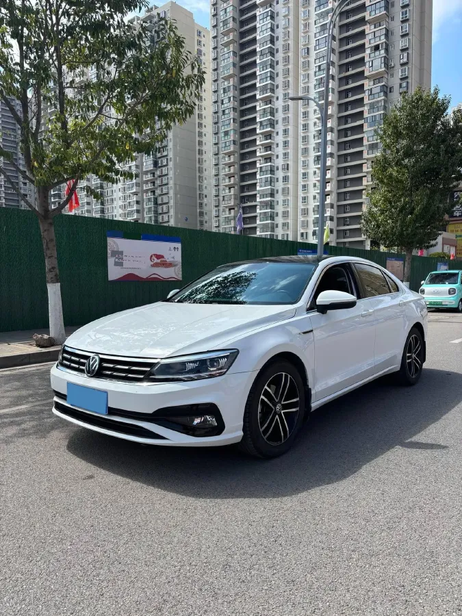 2019 Volkswagen Passat 1.4T 150HP L4 7DCT,autocango,china used car exporter,china ev exporter,chinese used car exporter,chinese used ev exporter