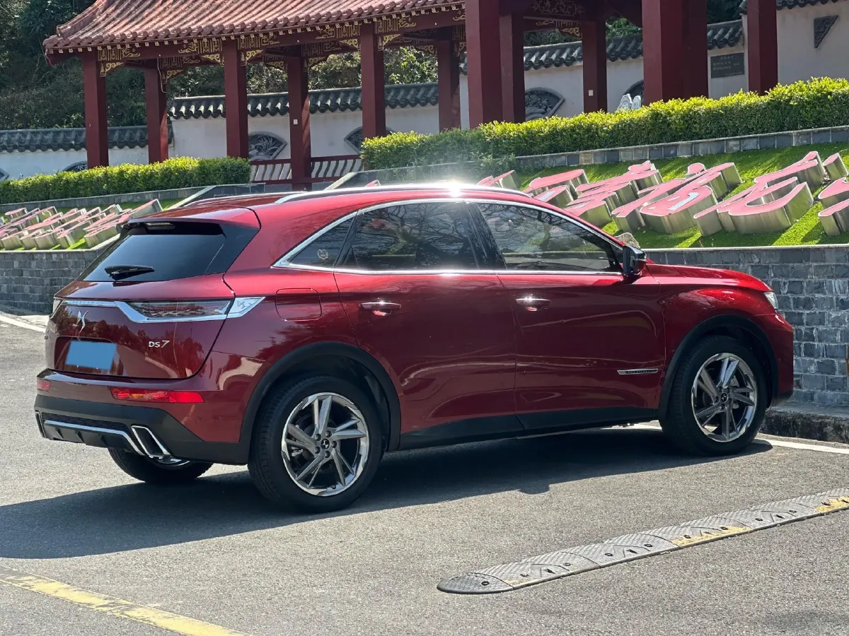 2020 DS 7 1.6T 215HP L4 8AT,autocango,china used car exporter,china ev exporter,chinese used car exporter,chinese used ev exporter