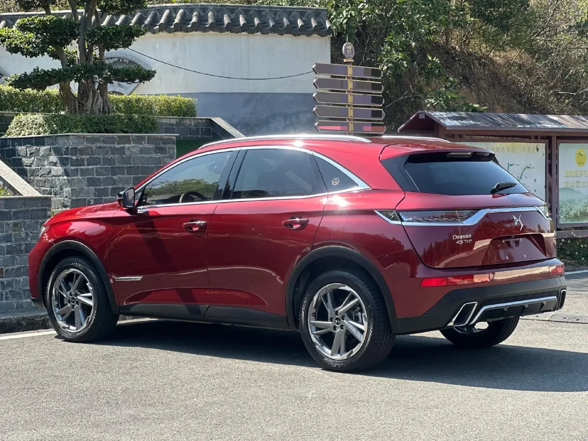 2020 DS 7 1.6T 215HP L4 8AT,autocango,china used car exporter,china ev exporter,chinese used car exporter,chinese used ev exporter