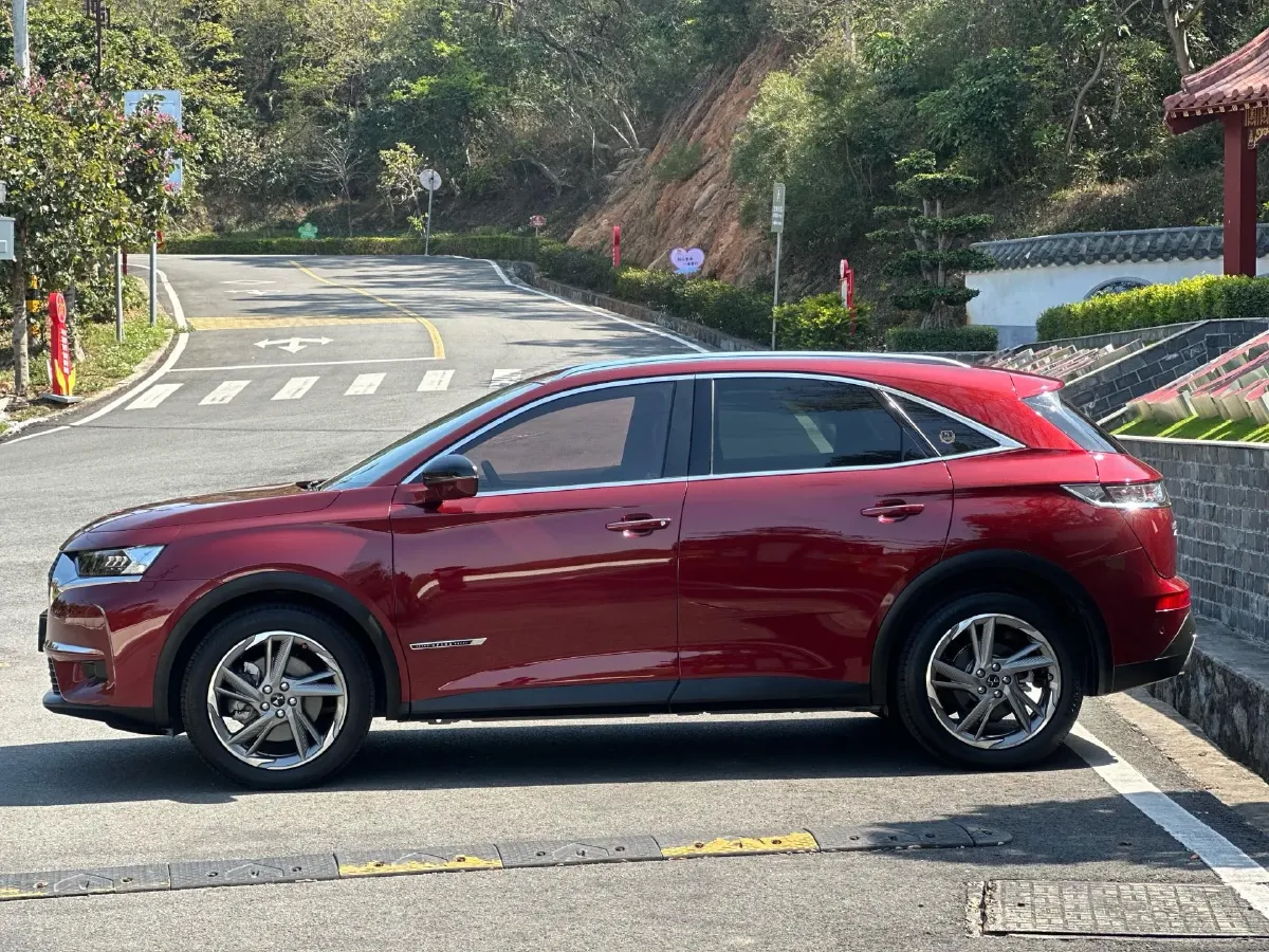 2020 DS 7 1.6T 215HP L4 8AT,autocango,china used car exporter,china ev exporter,chinese used car exporter,chinese used ev exporter