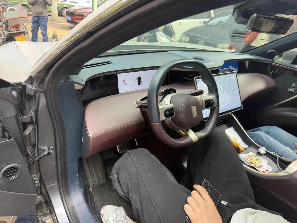 2023 Avatr 11 BEV 90.38KWH,autocango,china used car exporter,china ev exporter,chinese used car exporter,chinese used ev exporter