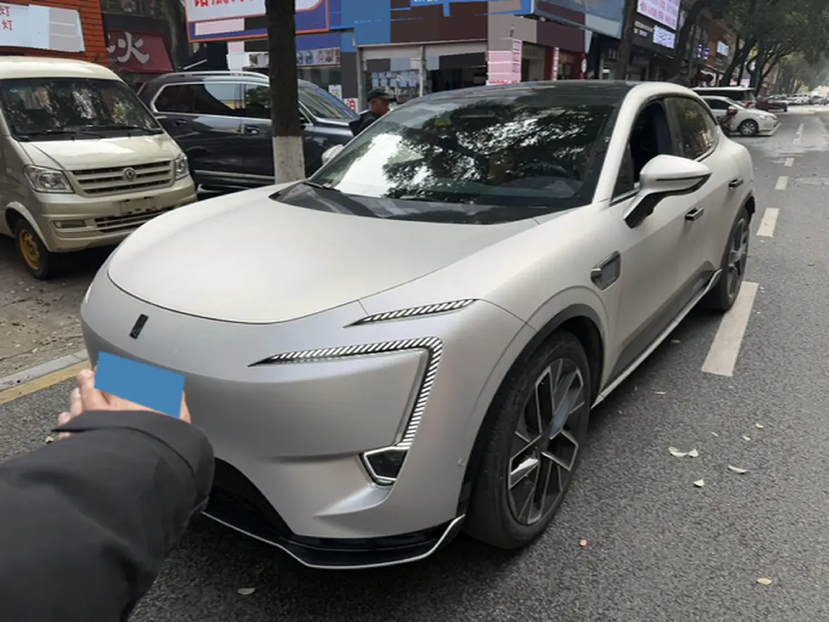 2023 Avatr 11 BEV 90.38KWH,autocango,china used car exporter,china ev exporter,chinese used car exporter,chinese used ev exporter