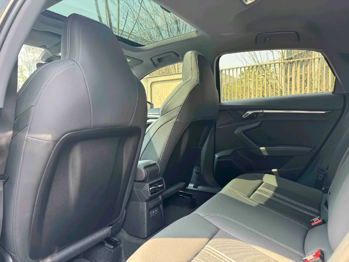 2024 Audi A3 1.4T 150HP L4 7DCT,autocango,china used car exporter,china ev exporter,chinese used car exporter,chinese used ev exporter