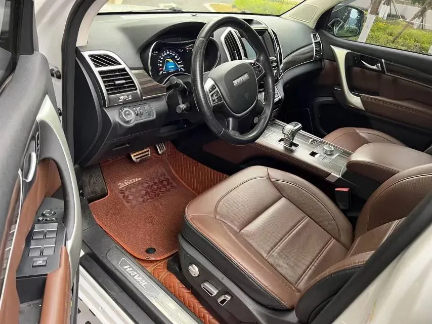 2017 Haval H9 2.0T 252HP L4 8AT,autocango,china used car exporter,china ev exporter,chinese used car exporter,chinese used ev exporter