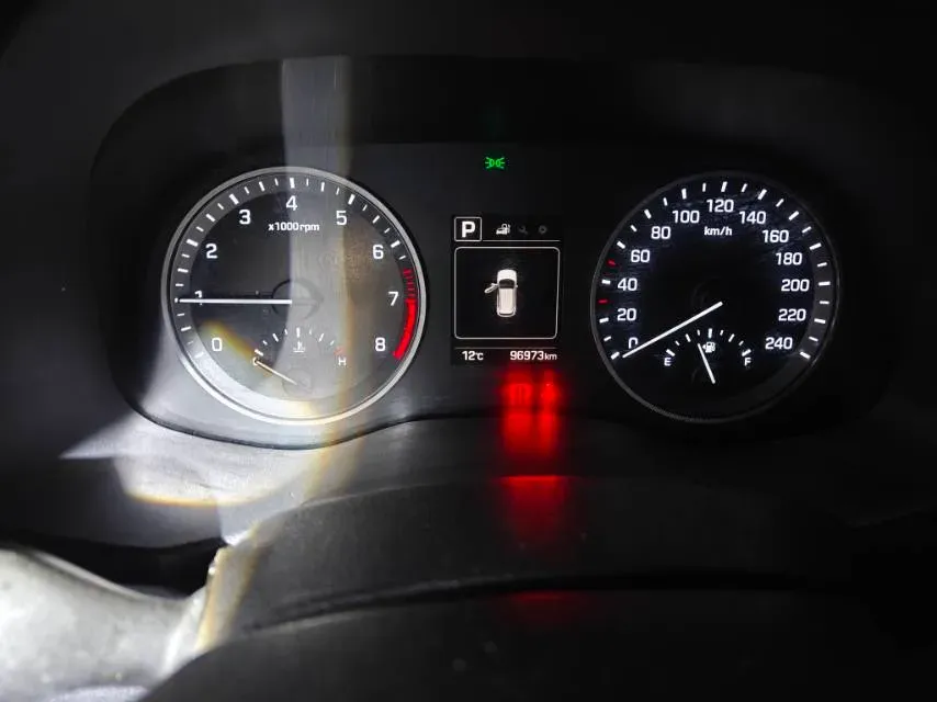 2018 Hyundai Tucson 1.6T 177HP L4 7DCT,autocango,china used car exporter,china ev exporter,chinese used car exporter,chinese used ev exporter