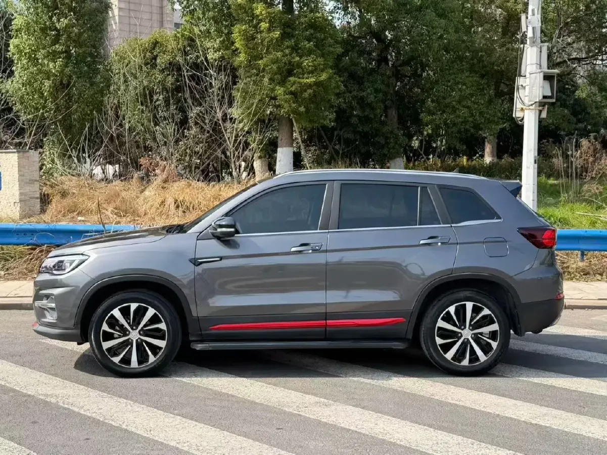 2021 ChangAn CS75 1.5T 178HP L4 7DCT,autocango,china used car exporter,china ev exporter,chinese used car exporter,chinese used ev exporter