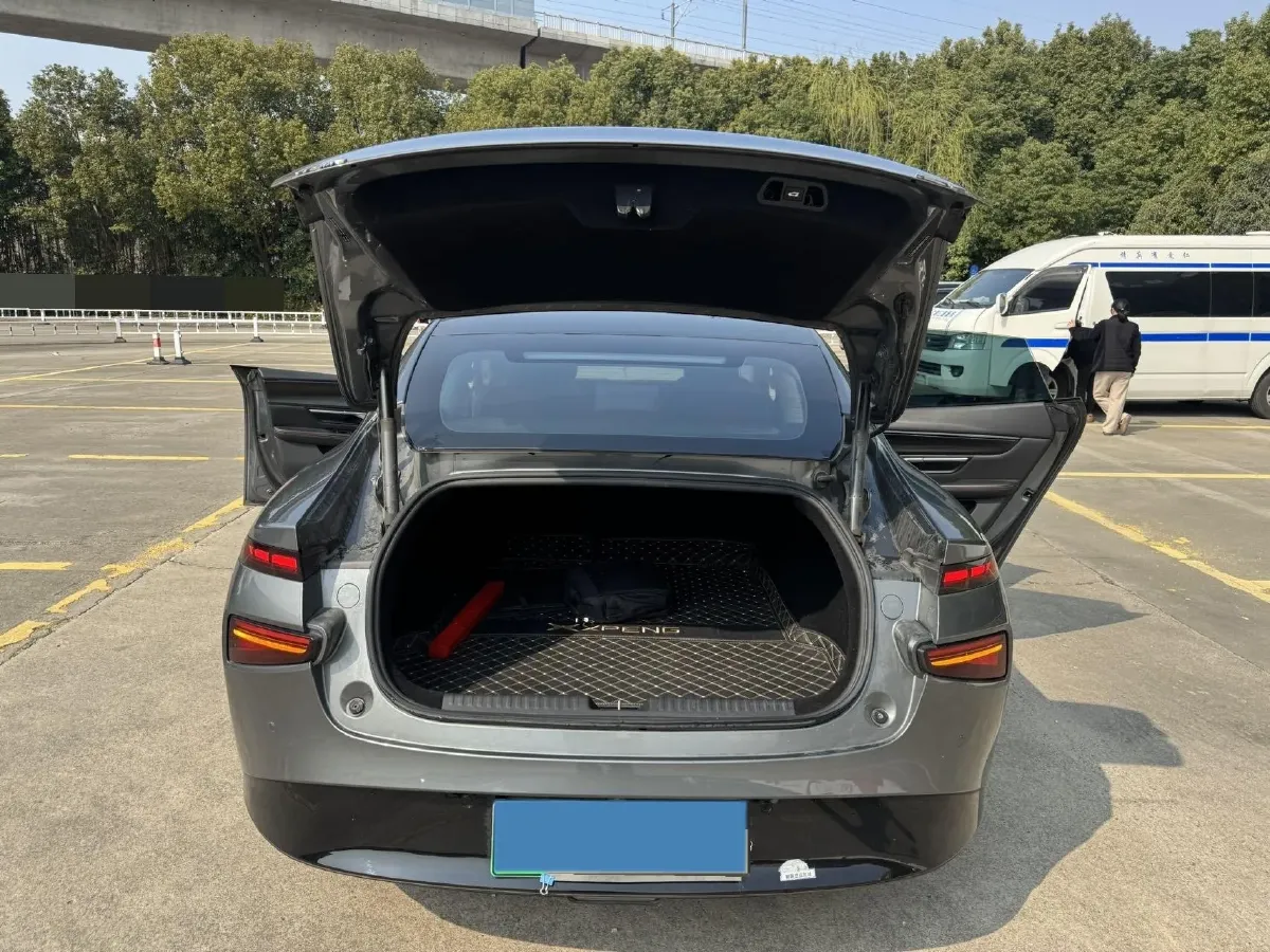 2021 Iveco OuSheng 3.0T 180HP L4 8AT,autocango,china used car exporter,china ev exporter,chinese used car exporter,chinese used ev exporter