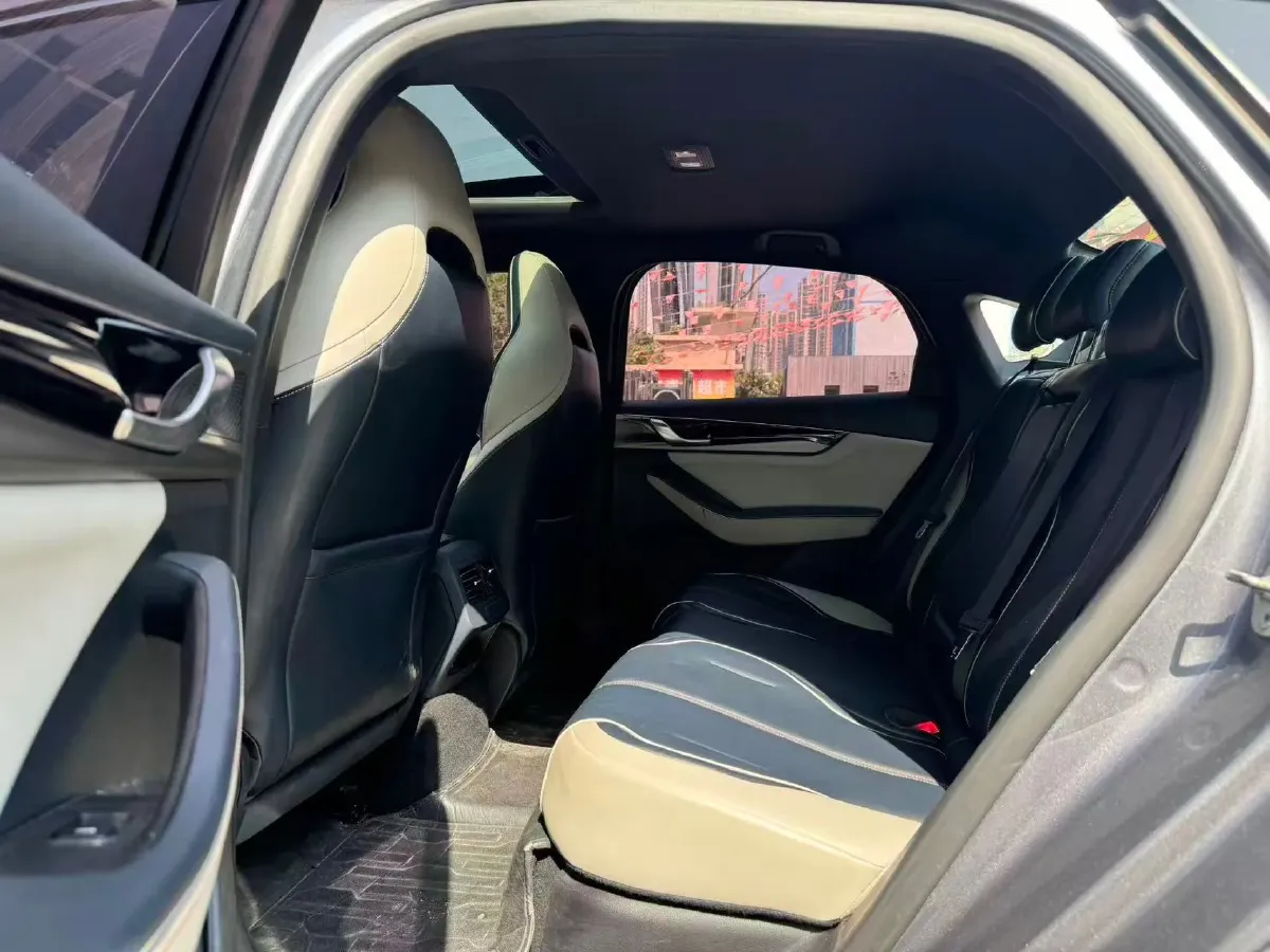 2021 Haval F7 1.5T 169HP L4 7DCT,autocango,china used car exporter,china ev exporter,chinese used car exporter,chinese used ev exporter