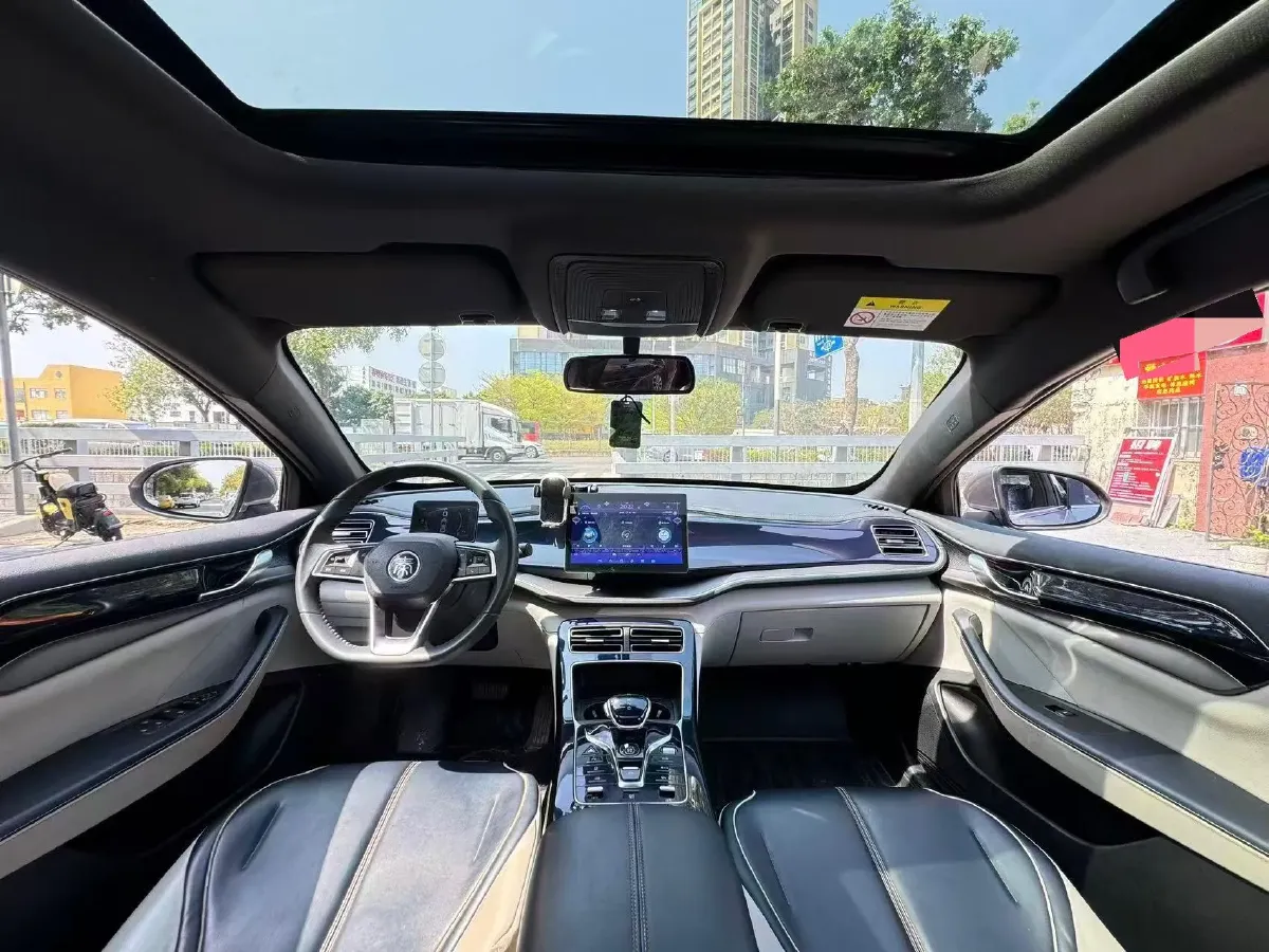 2021 Haval F7 1.5T 169HP L4 7DCT,autocango,china used car exporter,china ev exporter,chinese used car exporter,chinese used ev exporter