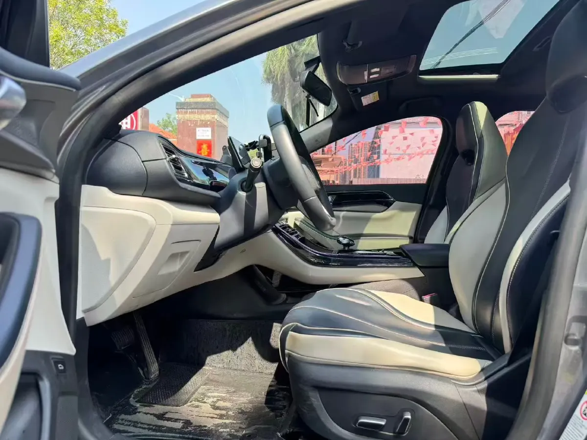 2021 Haval F7 1.5T 169HP L4 7DCT,autocango,china used car exporter,china ev exporter,chinese used car exporter,chinese used ev exporter