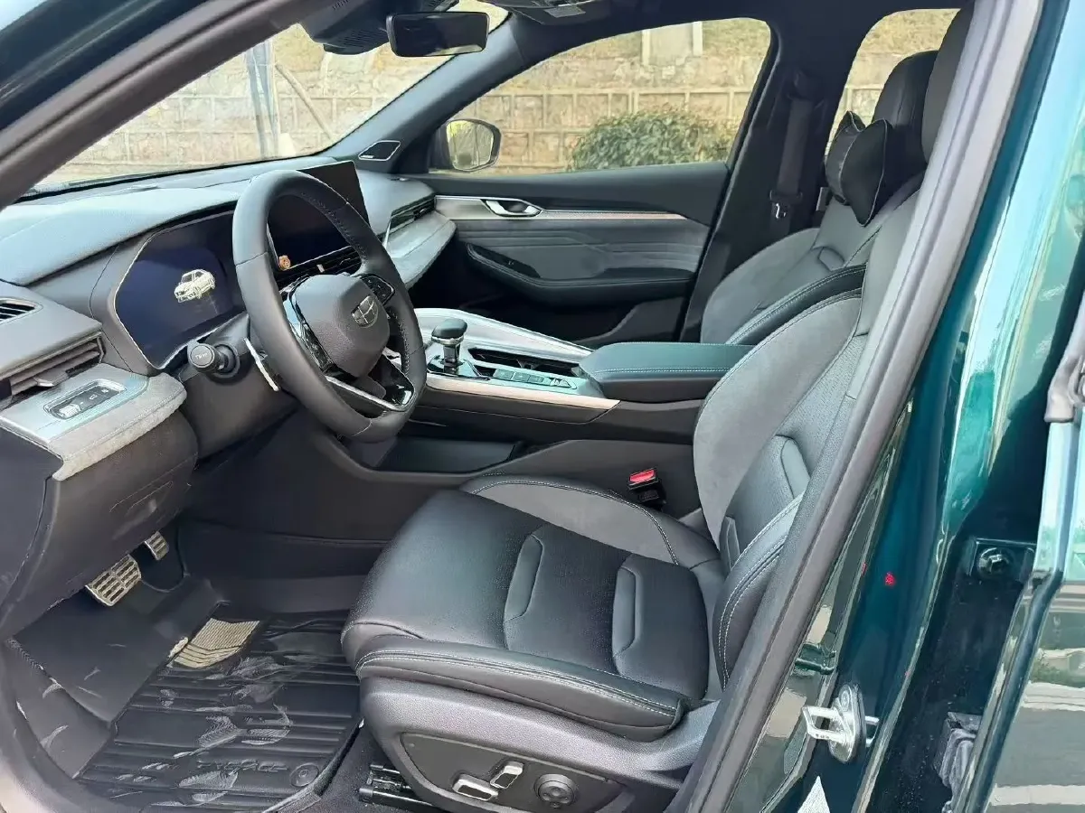 2023 Geely Preface 2.0T 190HP L4 7DCT,autocango,china used car exporter,china ev exporter,chinese used car exporter,chinese used ev exporter