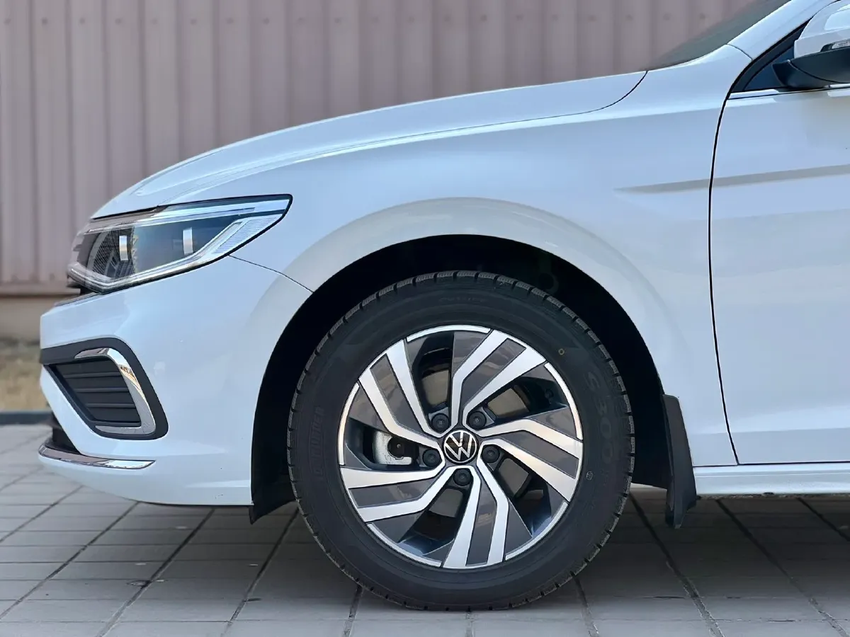 2024 Volkswagen Bora 1.2T 116HP L4 7DCT,autocango,china used car exporter,china ev exporter,chinese used car exporter,chinese used ev exporter