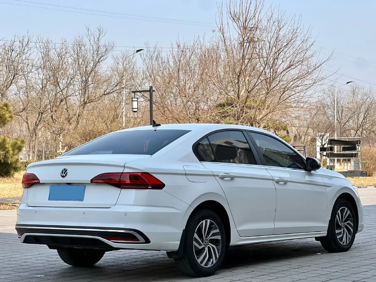 2024 Volkswagen Bora 1.2T 116HP L4 7DCT,autocango,china used car exporter,china ev exporter,chinese used car exporter,chinese used ev exporter