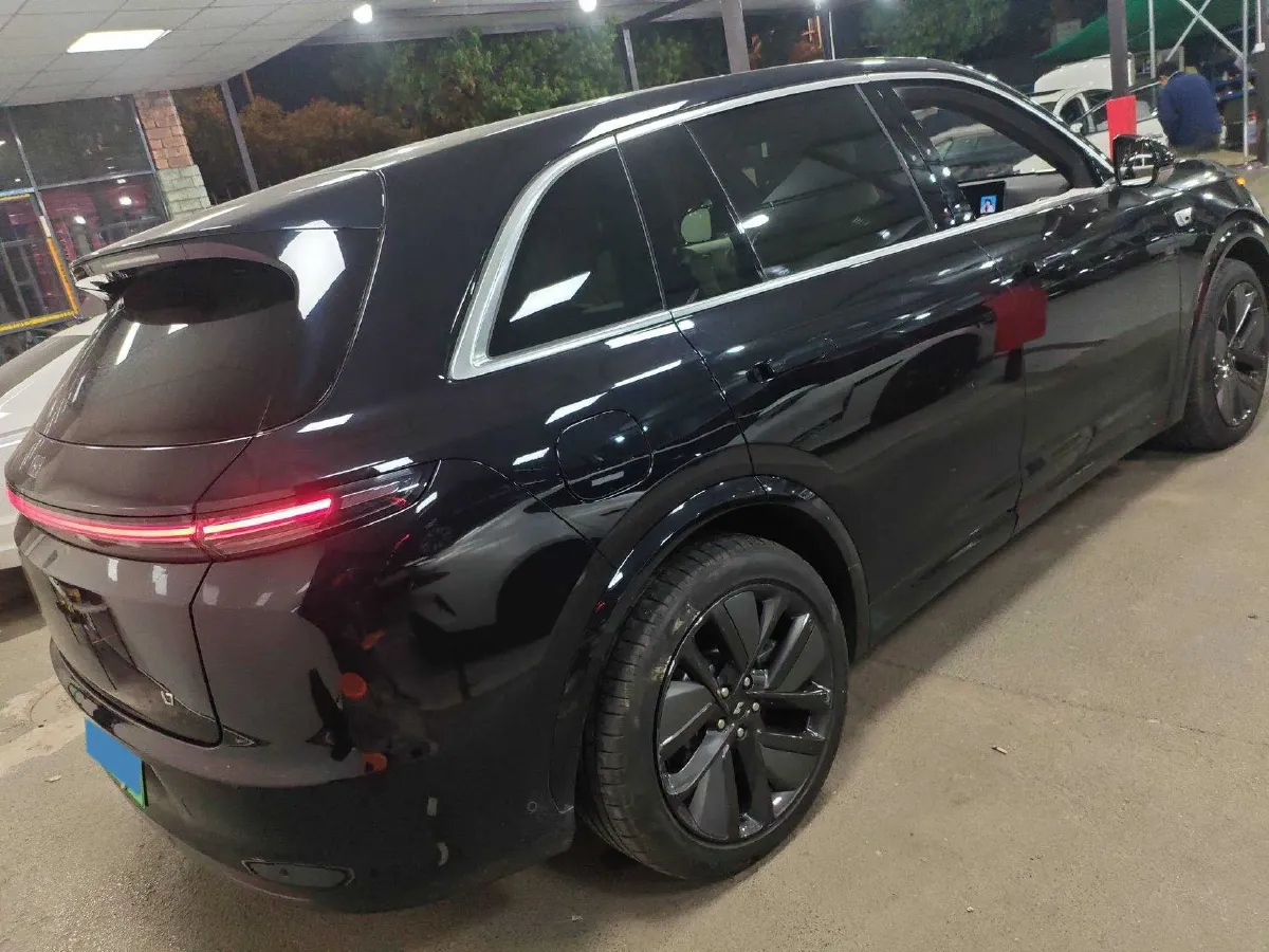 2023 Li L7 Range Extended 154HP REEV 40.9KWH,autocango,china used car exporter,china ev exporter,chinese used car exporter,chinese used ev exporter