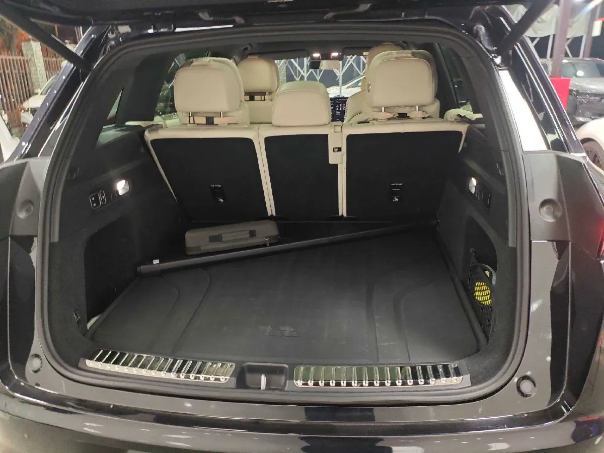 2023 Li L7 Range Extended 154HP REEV 40.9KWH,autocango,china used car exporter,china ev exporter,chinese used car exporter,chinese used ev exporter