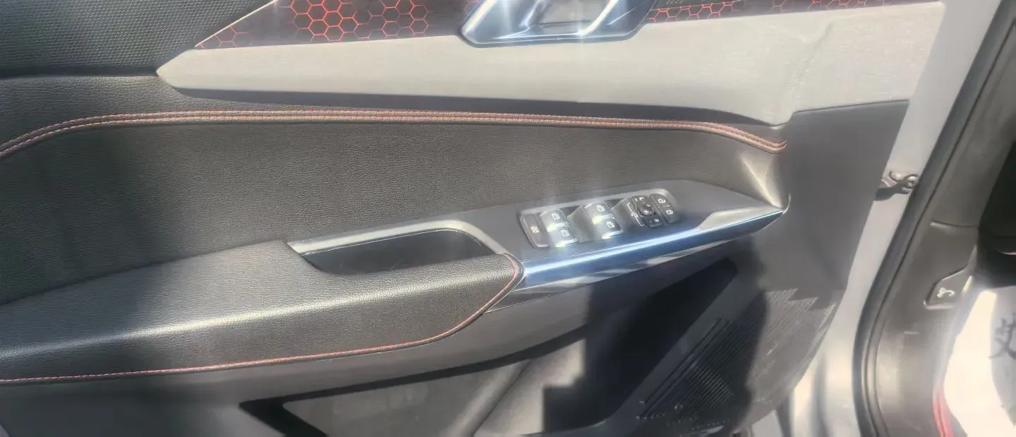 2018 Geely Emgrand GT 1.5T 180HP L3 7DCT,autocango,china used car exporter,china ev exporter,chinese used car exporter,chinese used ev exporter