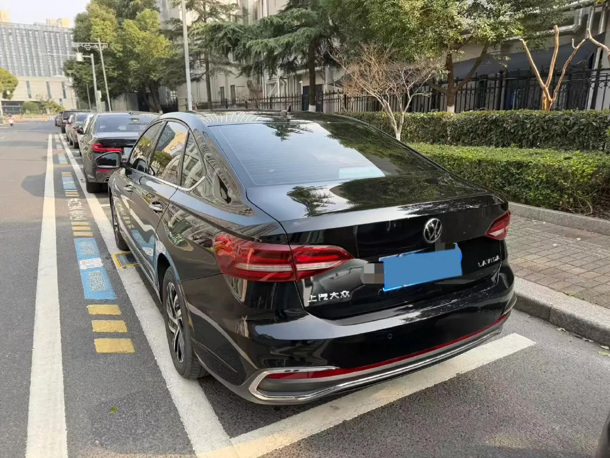 2023 Volkswagen Lavida 1.5L 113HP L4 6AT,autocango,china used car exporter,china ev exporter,chinese used car exporter,chinese used ev exporter