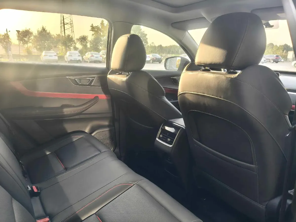 2020 Chery Tiggo 7 1.5T 156HP L4 6DCT,autocango,china used car exporter,china ev exporter,chinese used car exporter,chinese used ev exporter