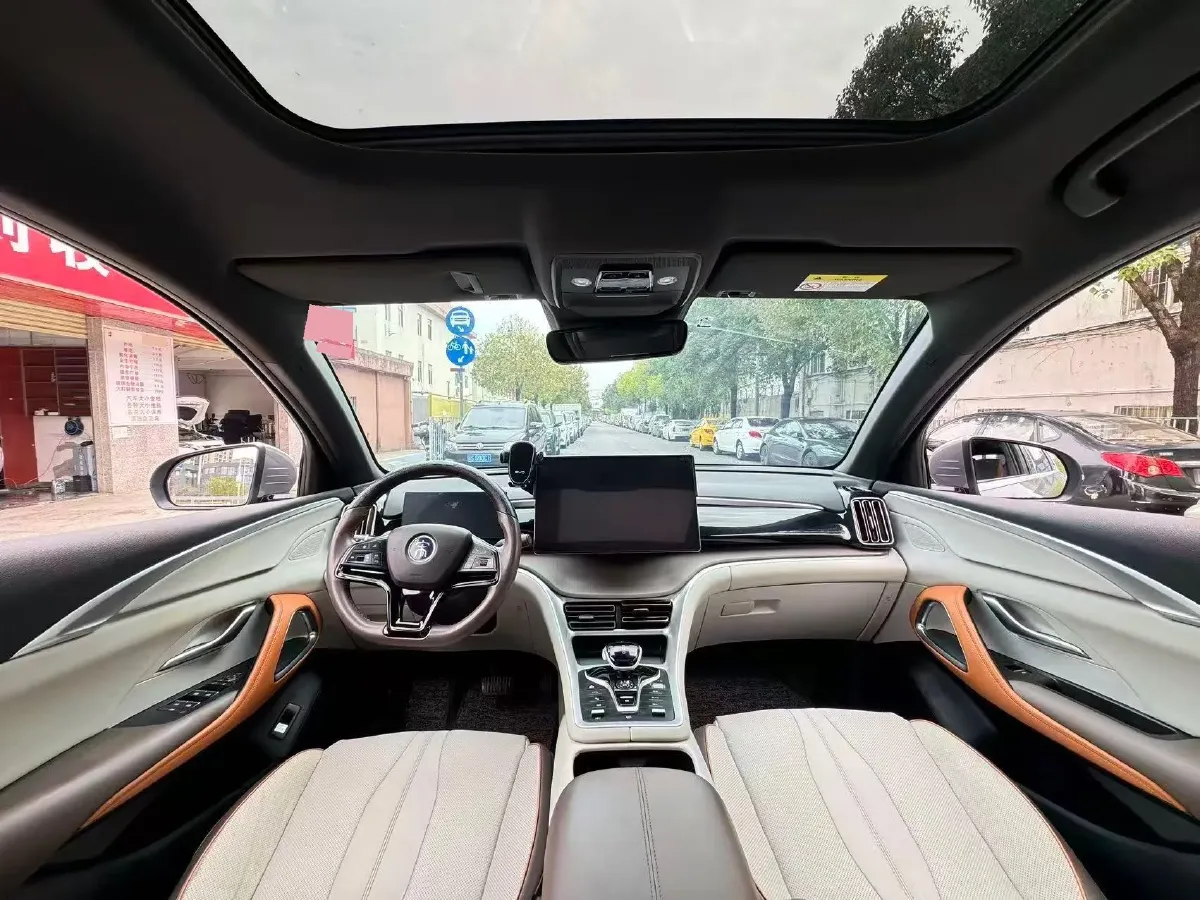 2022 Geely JiaJi 1.5T 177HP L3 7DCT PHEV 15.5KWH,autocango,china used car exporter,china ev exporter,chinese used car exporter,chinese used ev exporter