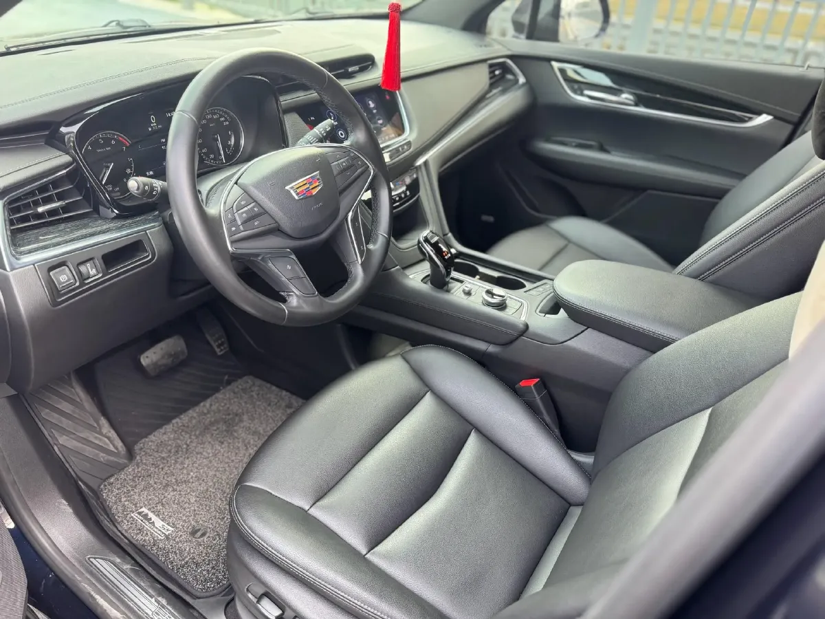 2021 Cadillac XT5 2.0T 237HP L4 9AT,autocango,china used car exporter,china ev exporter,chinese used car exporter,chinese used ev exporter