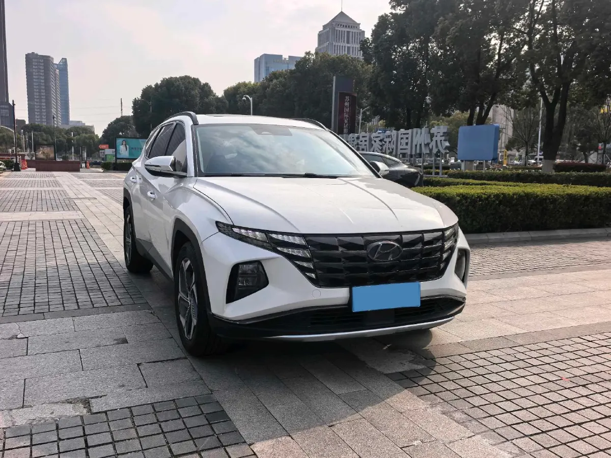 2021 Hyundai Tucson 1.5T 200HP L4 7DCT,autocango,china used car exporter,china ev exporter,chinese used car exporter,chinese used ev exporter