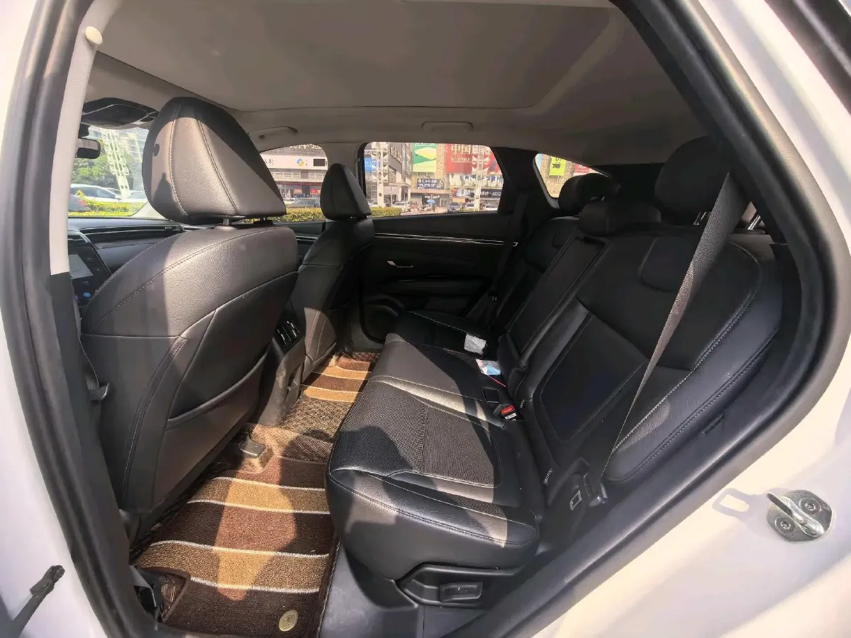 2021 Hyundai Tucson 1.5T 200HP L4 7DCT,autocango,china used car exporter,china ev exporter,chinese used car exporter,chinese used ev exporter