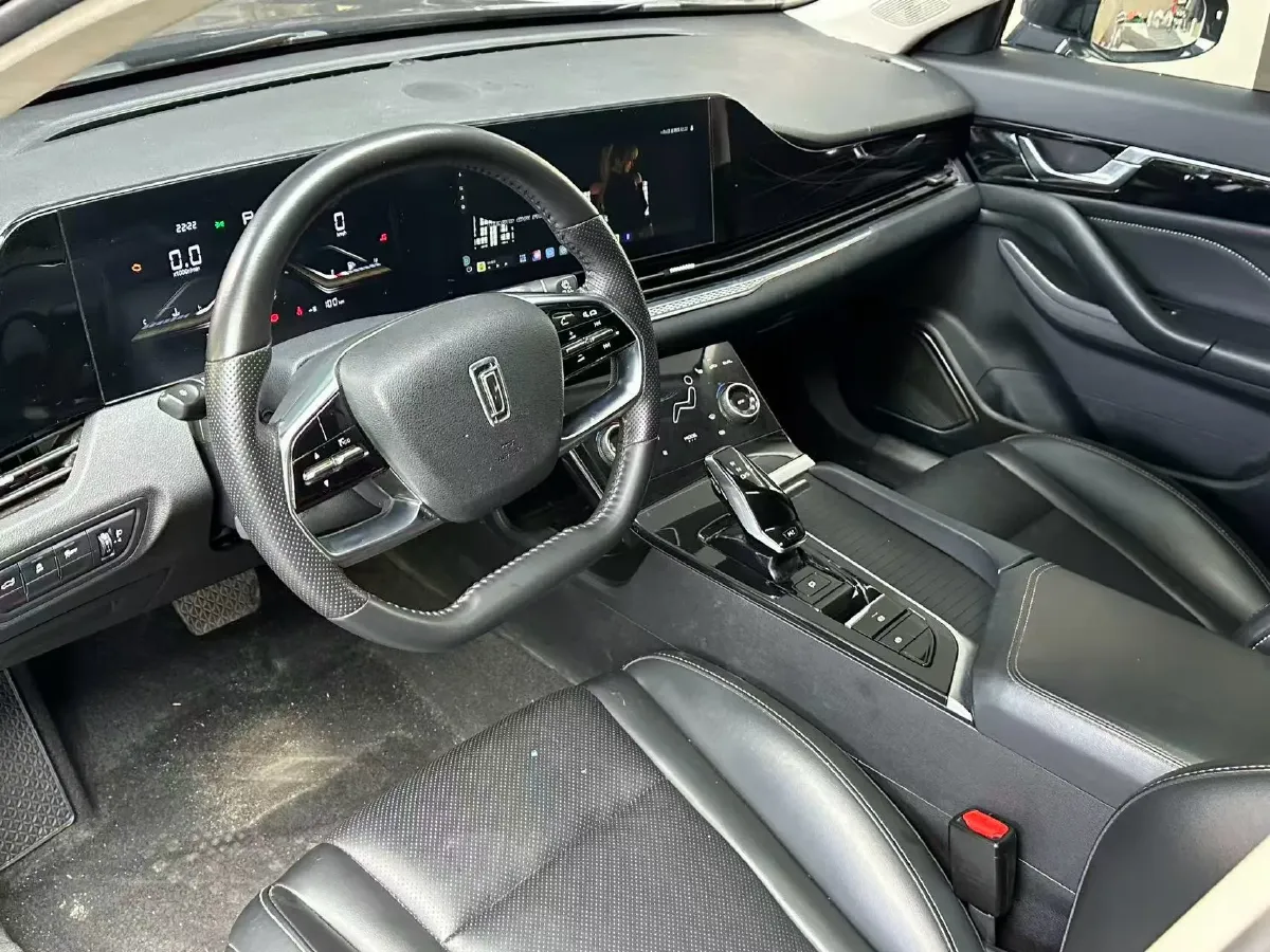 2023 Bestune B70 1.5T 169HP L4 7DCT,autocango,china used car exporter,china ev exporter,chinese used car exporter,chinese used ev exporter