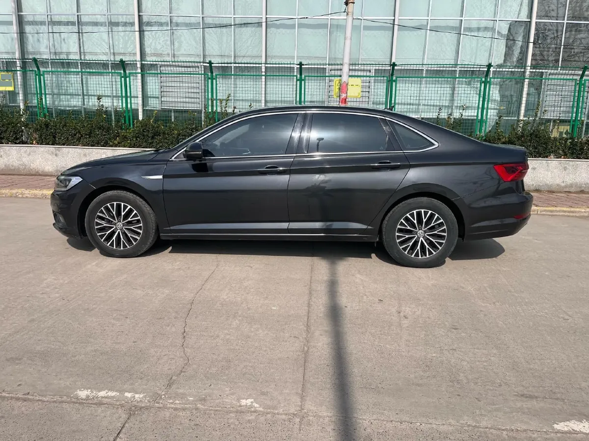 2021 Volkswagen Sagitar 1.2T 116HP L4 7DCT,autocango,china used car exporter,china ev exporter,chinese used car exporter,chinese used ev exporter
