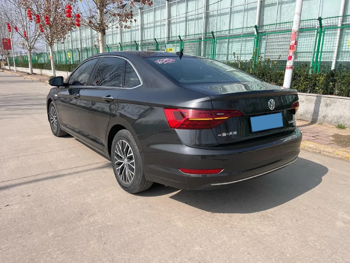 2021 Volkswagen Sagitar 1.2T 116HP L4 7DCT,autocango,china used car exporter,china ev exporter,chinese used car exporter,chinese used ev exporter