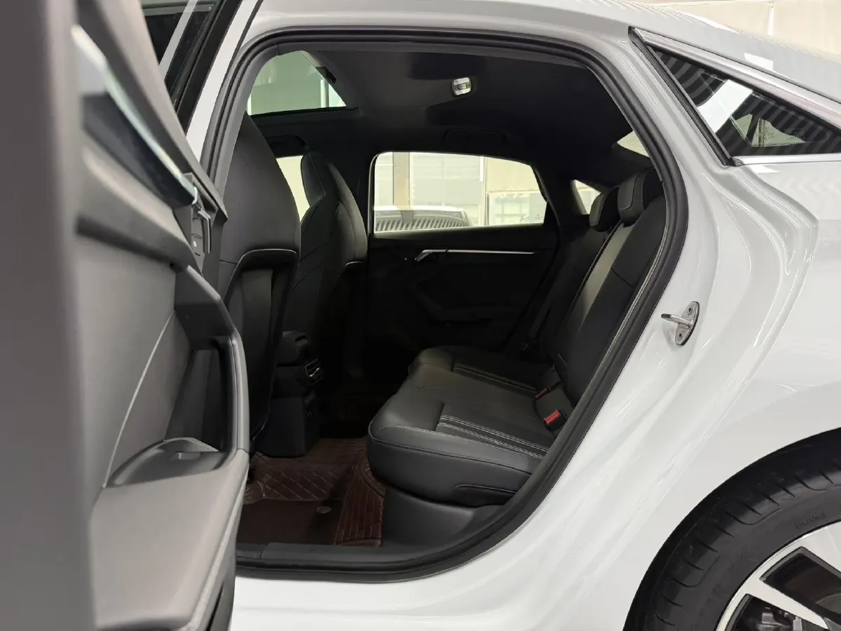 2022 Audi A3 1.4T 150HP L4 7DCT,autocango,china used car exporter,china ev exporter,chinese used car exporter,chinese used ev exporter