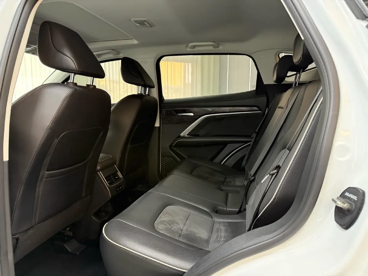 2021 Haval H6 1.5T 150HP L4 7DCT,autocango,china used car exporter,china ev exporter,chinese used car exporter,chinese used ev exporter