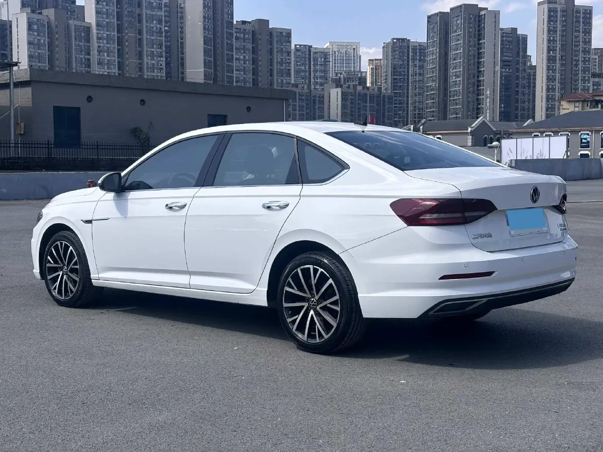 2022 Volkswagen T-Roc 1.4T 150HP L4 7DCT,autocango,china used car exporter,china ev exporter,chinese used car exporter,chinese used ev exporter