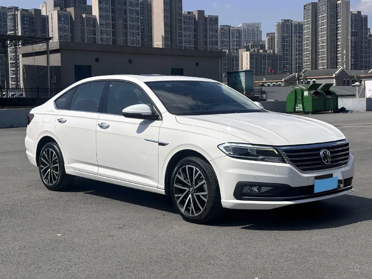 2022 Volkswagen T-Roc 1.4T 150HP L4 7DCT,autocango,china used car exporter,china ev exporter,chinese used car exporter,chinese used ev exporter