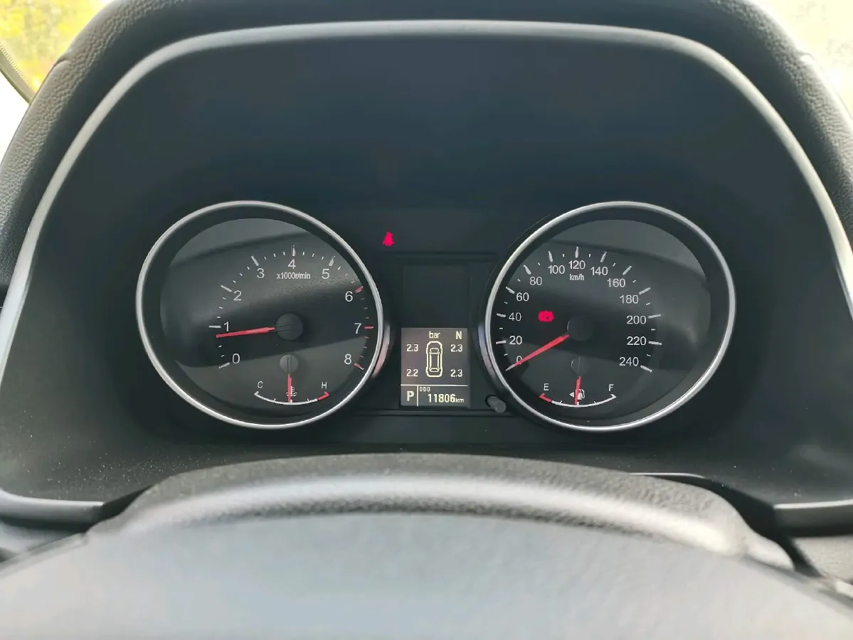 2023 Haval M6 1.5T 150HP L4 7DCT,autocango,china used car exporter,china ev exporter,chinese used car exporter,chinese used ev exporter