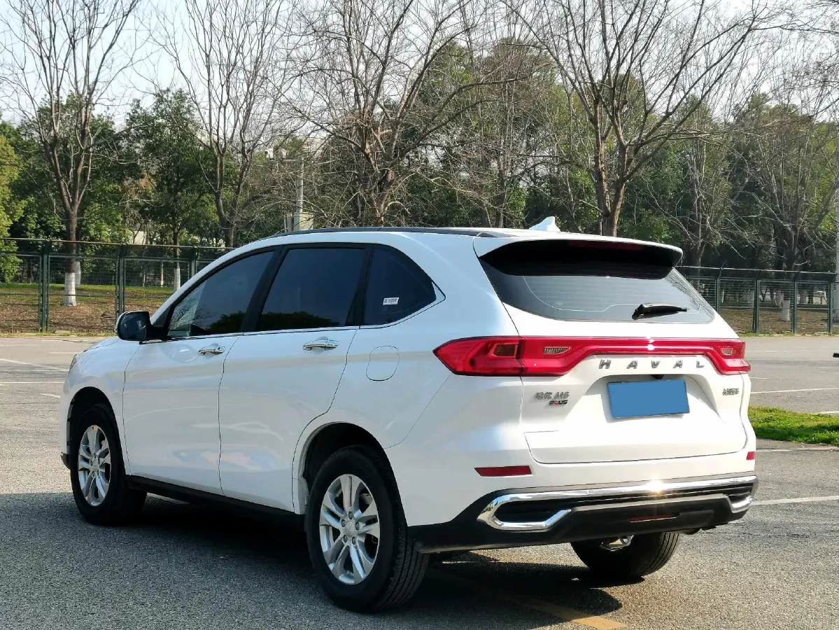 2023 Haval M6 1.5T 150HP L4 7DCT,autocango,china used car exporter,china ev exporter,chinese used car exporter,chinese used ev exporter