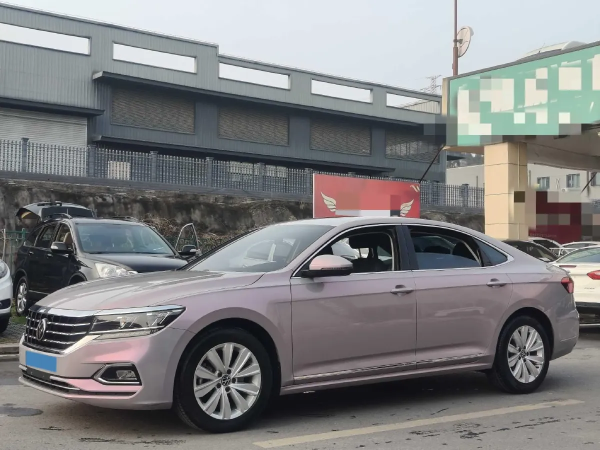 2020 Volkswagen Passat 2.0T 186HP L4 7DCT,autocango,china used car exporter,china ev exporter,chinese used car exporter,chinese used ev exporter