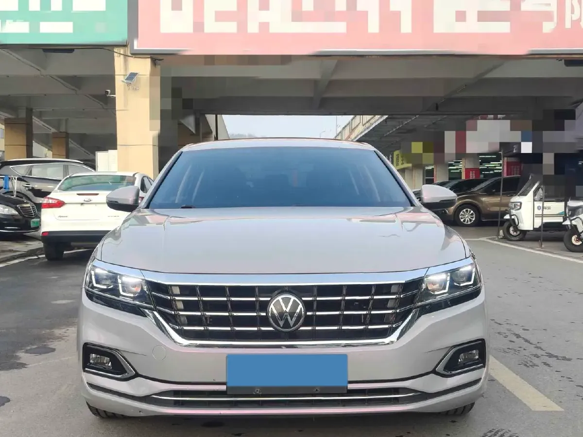2020 Volkswagen Passat 2.0T 186HP L4 7DCT,autocango,china used car exporter,china ev exporter,chinese used car exporter,chinese used ev exporter