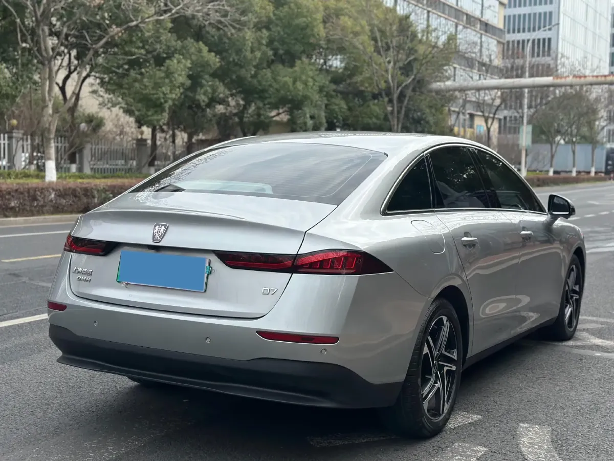 2023 Roewe D7 1.5L 112HP L4 1DHT PHEV 21.4KWH,autocango,china used car exporter,china ev exporter,chinese used car exporter,chinese used ev exporter