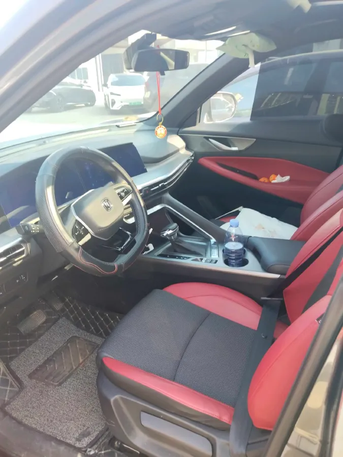 2023 ChangAn CS35 Plus 1.4T 160HP L4 7DCT,autocango,china used car exporter,china ev exporter,chinese used car exporter,chinese used ev exporter