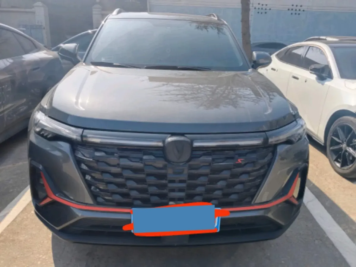 2023 ChangAn CS35 Plus 1.4T 160HP L4 7DCT,autocango,china used car exporter,china ev exporter,chinese used car exporter,chinese used ev exporter